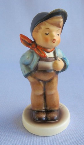 M I Hummel Goebel Porcelain Figurine LUCKY FELLOW Germany Mold 560 - Picture 5 of 12