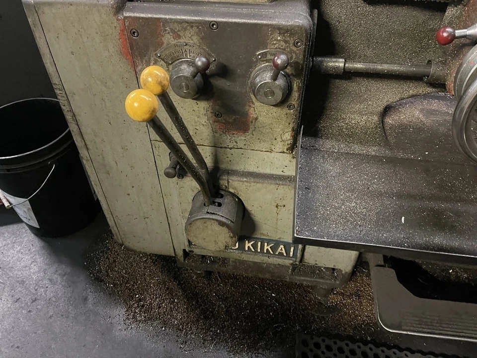 Torno torreta Kiriu Kikai LS3 - Tornos (metal) Foto 4 de 4