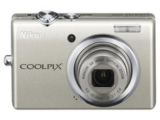 Nikon Digital Camera COOLPIX S570 Siler S570SL