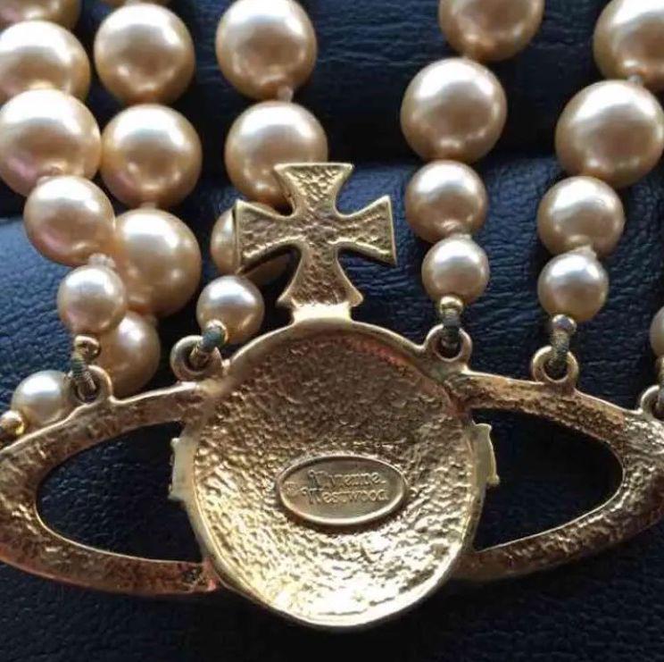 Vivienne Westwood Triple Pearl Necklace Vintage - image 4
