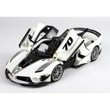 Ferrari FXX K Evo Presentazione 70 white stripes black 1:18