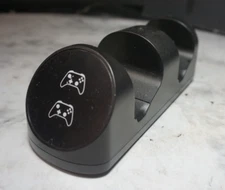 (RI4) Dual Dock Charging Station for 2 Xbox One Rechargeable Battery Pack