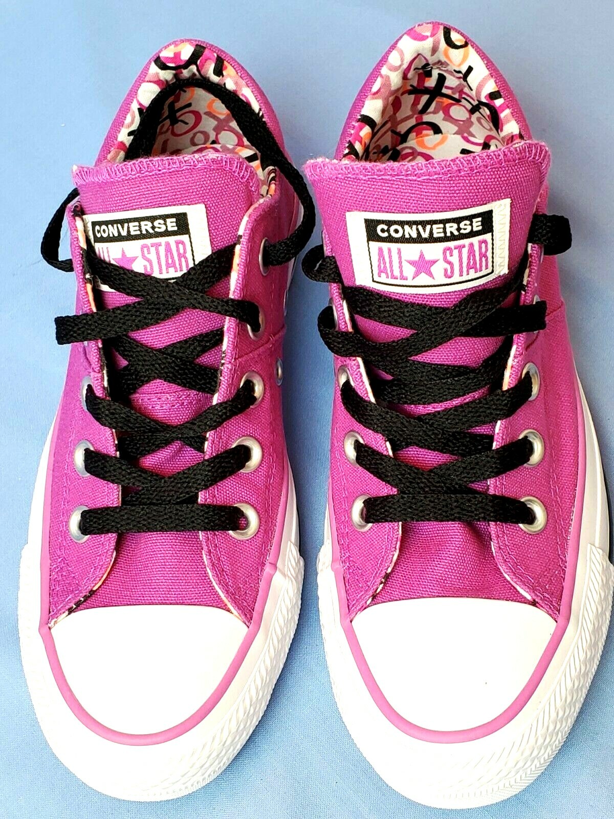 converse dainty feather