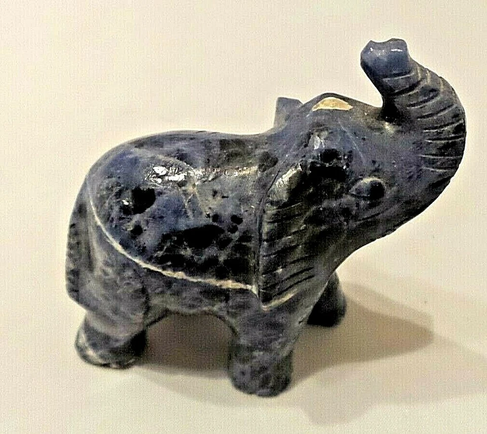 FIGURA ELEFANTE TALLADA EN PIEDRA LAPISLÁZULI 3"X3" Foto 2 de 4