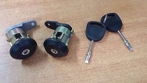 Blocco Serratura Senza Chiave Nottolino Cilindretto Serratura Senza Chiave Per Fiat Panda 312 Dal 2011 - Blocchetto Portiera Terzo Stop Fiat Panda - Foto 3