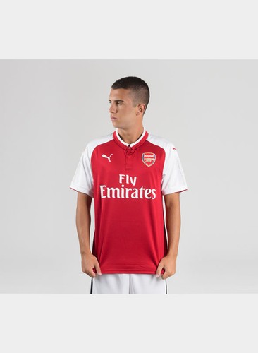 Maillot Arsenal Ramsey Autographié - Signé, Avec Certificat (COA), PUMA, Occasion