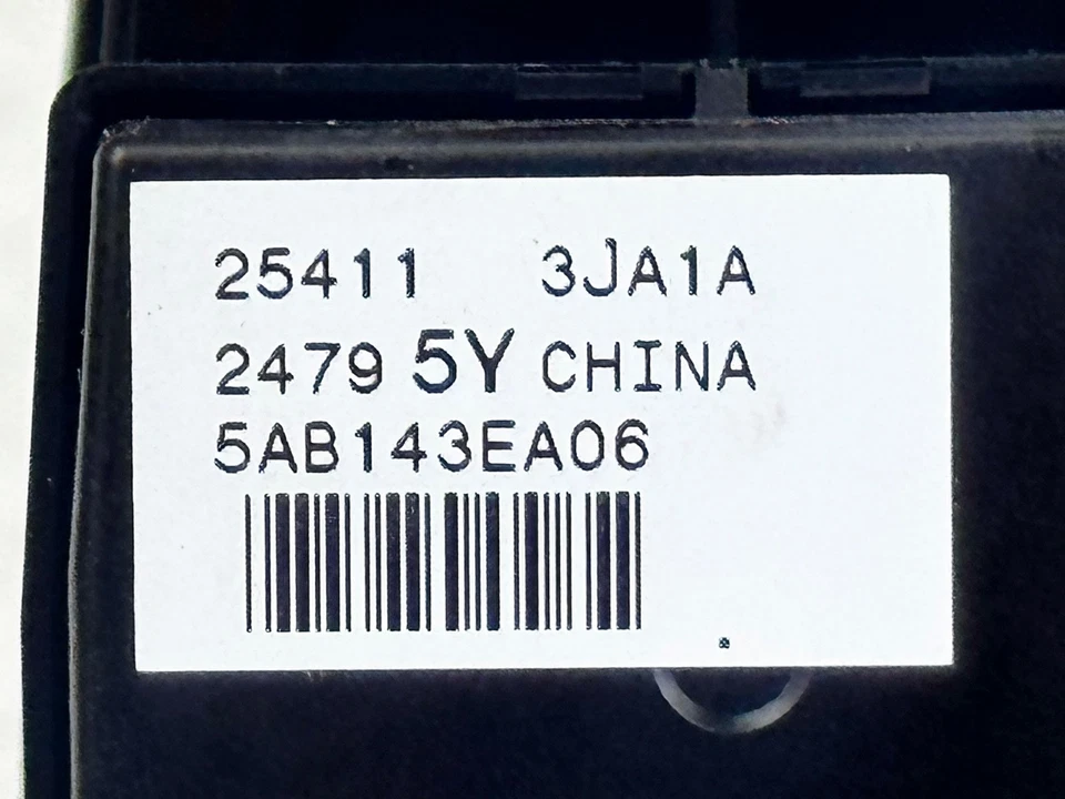 INFINITI JX35 QX60 13-20 INTERRUPTOR DE CONTROL DE VENTANA DE PUERTA LATERAL DE PASO DELANTERO DERECHO OEM Foto 3 de 3