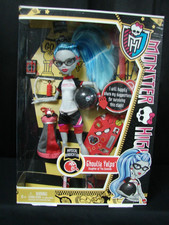 Mattel 2011 Monster High Physical Deaducation Ghoulia Yelps