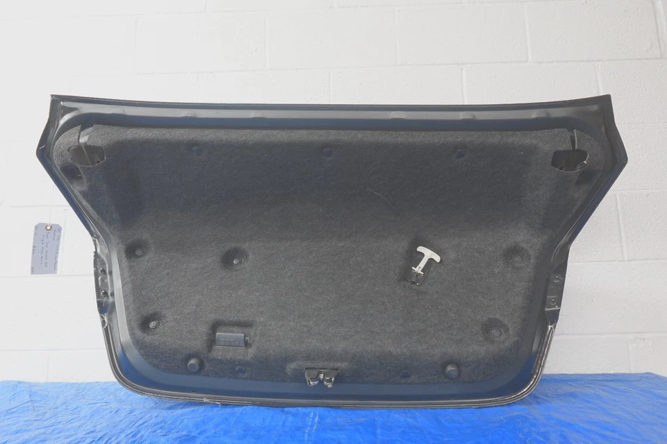 2016-2023 NISSAN MAXIMA PLATINUM REAR TRUNK LID (OEM) COMPLETE W/REAR CAMERA Foto 2 de 4