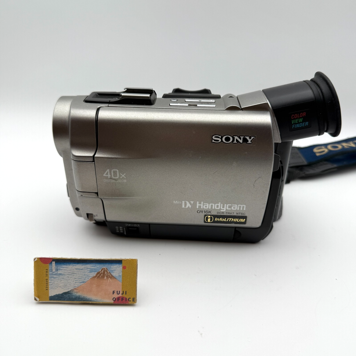 Sony Handycam DCR-TRV7 MiniDV Digital Camcorder with Accessories