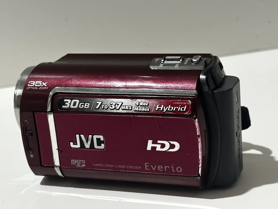 JVC Everio GZ-MG330REK Handheld High Definition HDD Camcorder & charger - Tested - Image 3 of 4