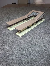 Faller 22153 N Scale  Platform  Bridge Peatonal Cross Radolfzell Fully Assembled