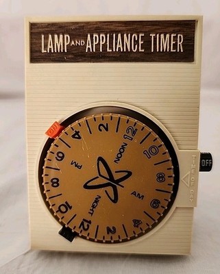 Vintage Sears, Roebuck & Co. 24 Hour Plug In Light And Appliance Timer RARE