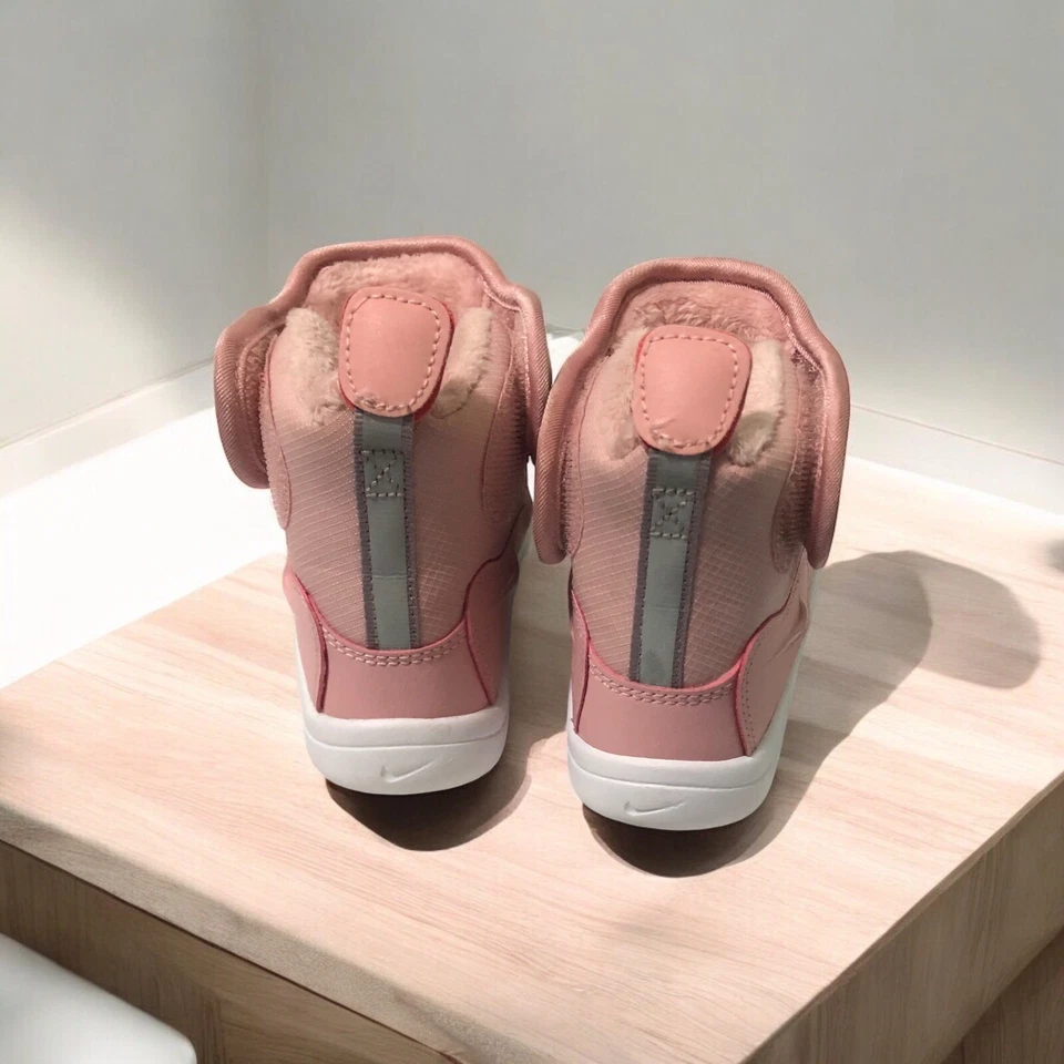 Bota Nike Novice (Pink Glaze' Td) Estilo para niños pequeños: Av8338 9C Foto 4 de 4
