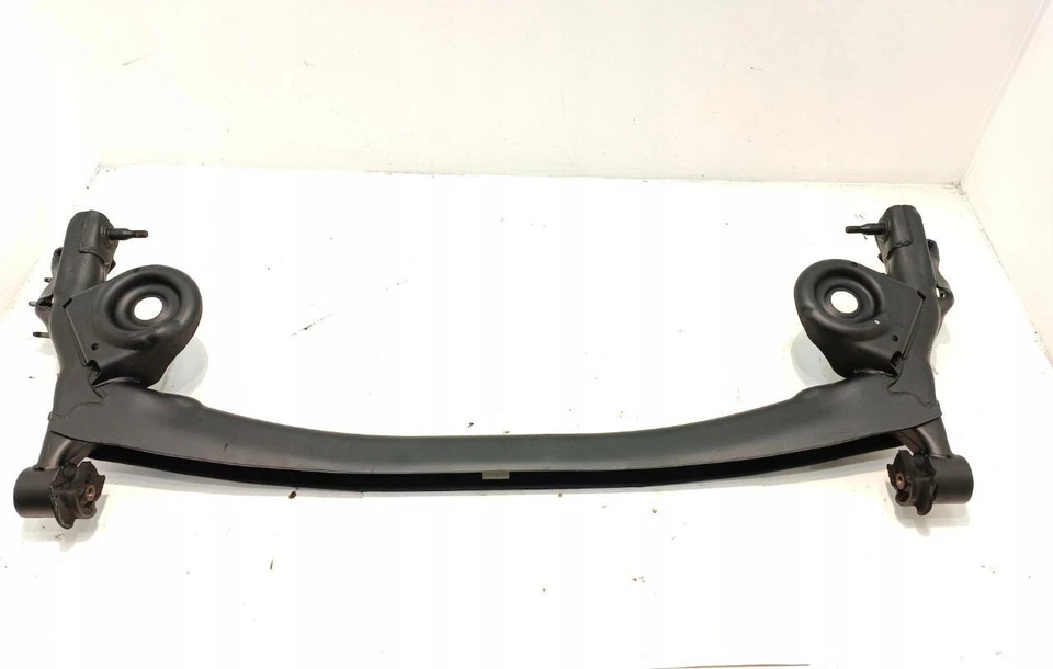 2004 2005 2006 2007 2010 Toyota Sienna Rear Loaded Axle Beam Crossmember AWD 2WD - Image 4 of 4