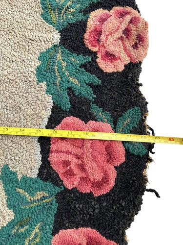 Antico tappeto americano fatto a mano ovale con gancio rose rosse rosa 41,5”x 22,5” - Foto 15 di 15