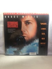 Striking Distance 1993 Bruce Willis Widescreen / Like New Action Laserdisc