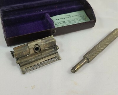 Vintage Valet Autostrop Safety Razor Set in Case Allison IA Tribune ...
