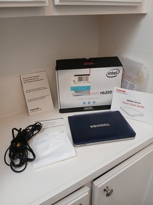 MINT condition 10'' Toshiba NB 205 Windows 7  Netbook Laptop Computer w box etc.