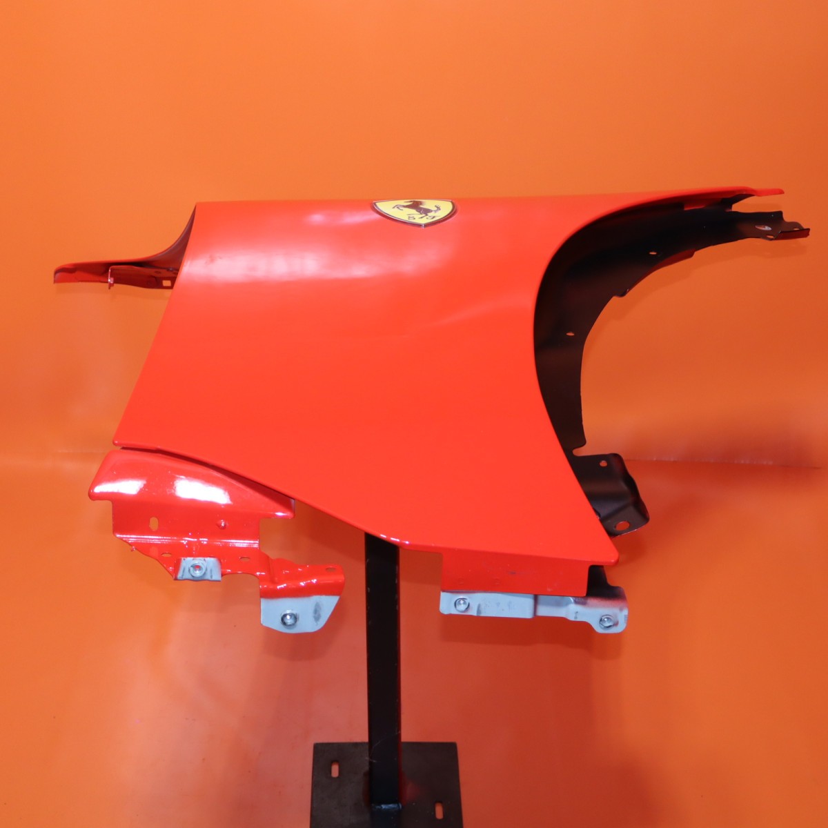 Ferrari Purosangue 2023-2026 Front Right Fender P/N 985822816