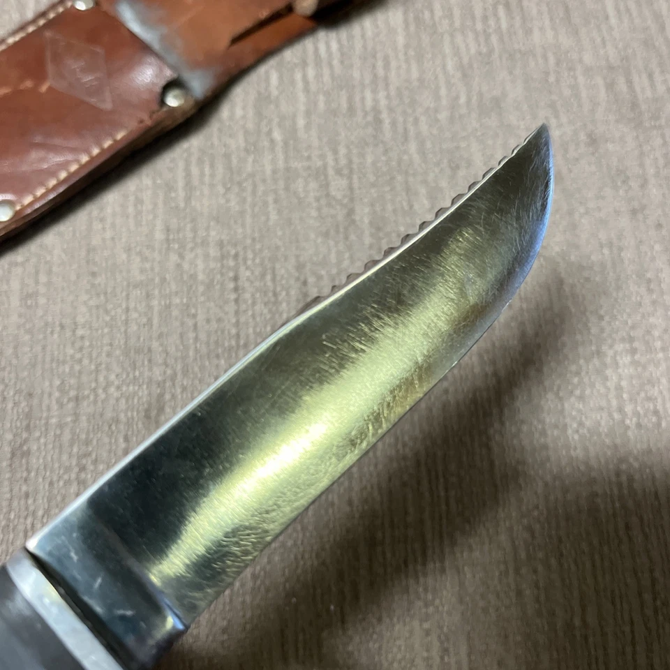 Kinfolks de colección, "pájaro y trucha", cuero, cuchillo de pesca, funda original Foto 4 de 4