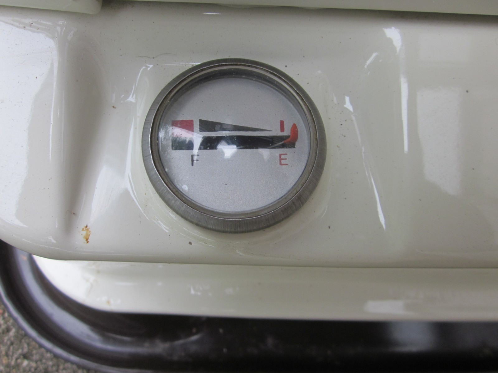 smaller rarer older Kero-Sun Radiant 8 kerosene heater 8,200 BTU - made in Japan