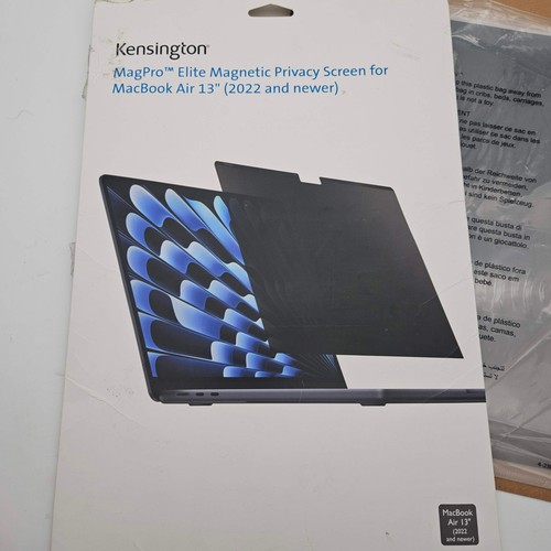 Kensington MP136 Magnetic MacBook Air Privacy Screen for 13.6 inch MacBook Air (