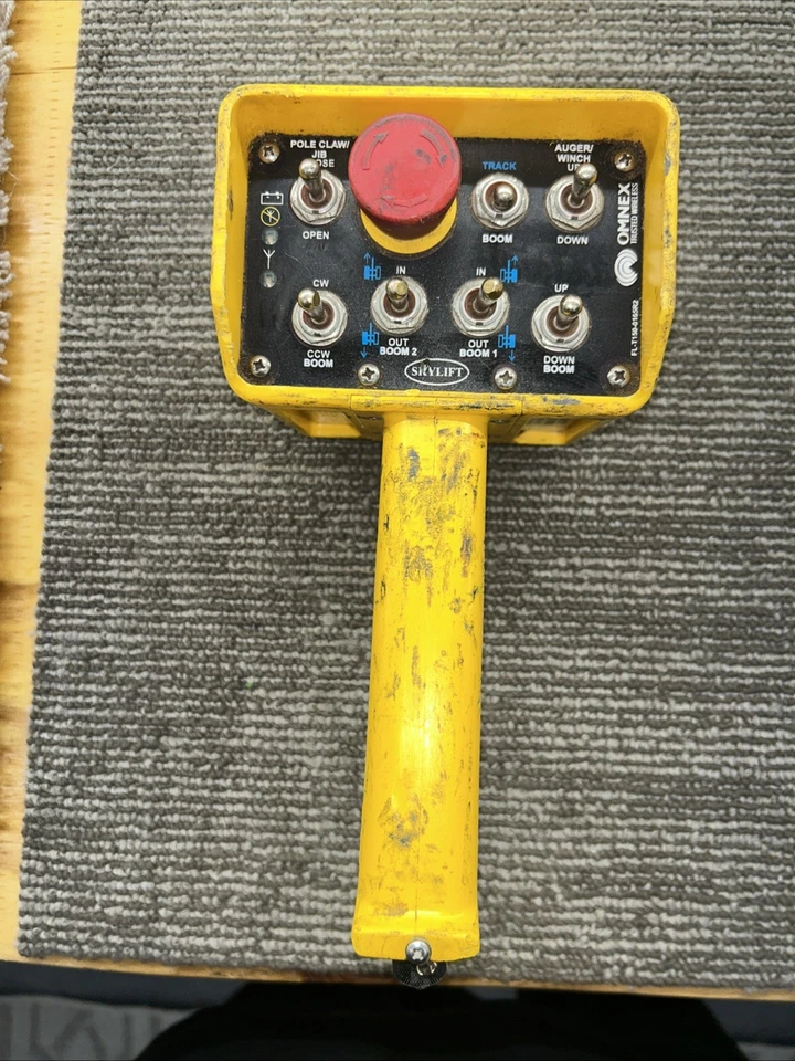 Carlton Omnex Wireless Remote Model T150 Crane  82840 - Image 3 of 4