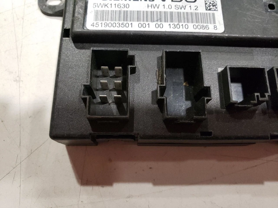 Módulo de control de puerta - Smart Fortwo 2013 convertible - 08-16 OEM A4519003501 Foto 3 de 4