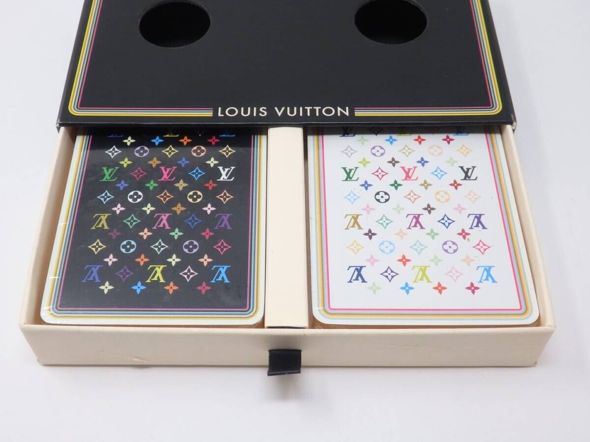 LOUIS VUITTON トランプ カード LOUIS VUITTON（トランプ/UNO）のフリマアイテム一覧