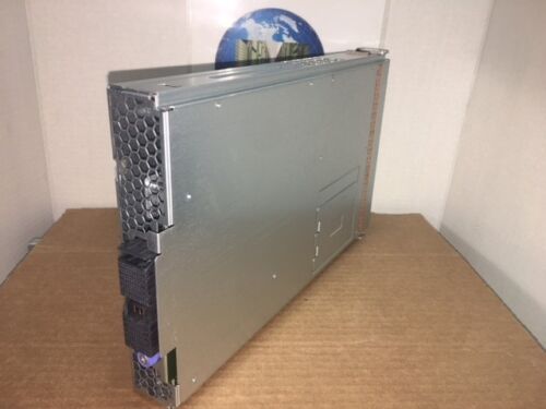 NetApp X3244A-R5 - FAS2040 SAS SCSI FIber IBM Controller 111-00524+B2 array - Picture 3 of 3