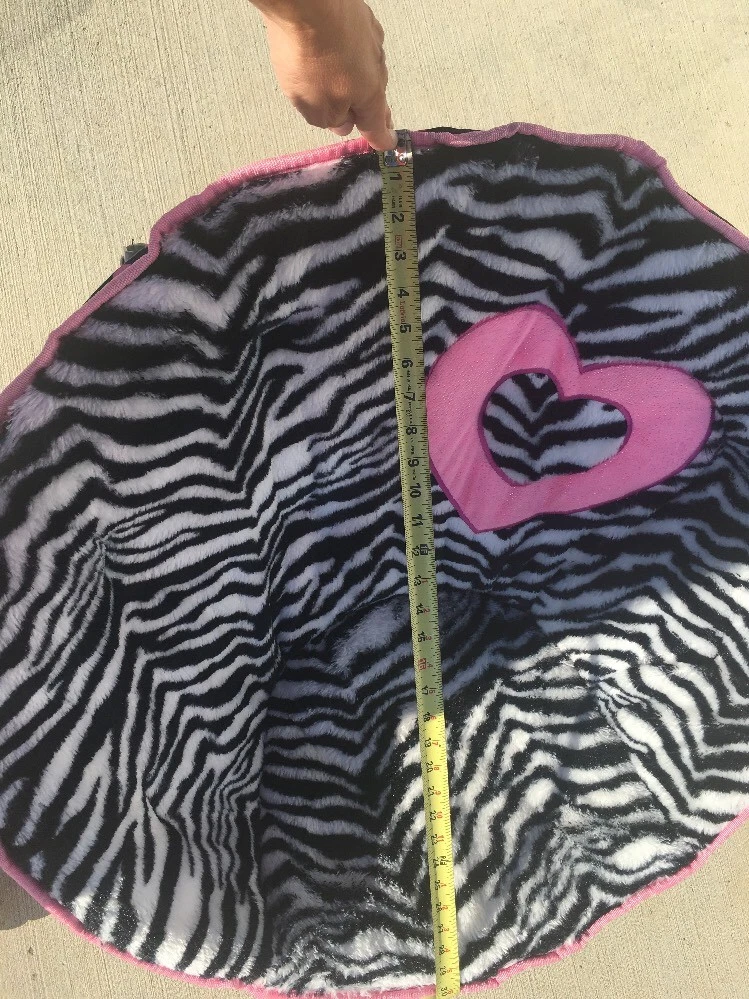 Pink zebra chair sale