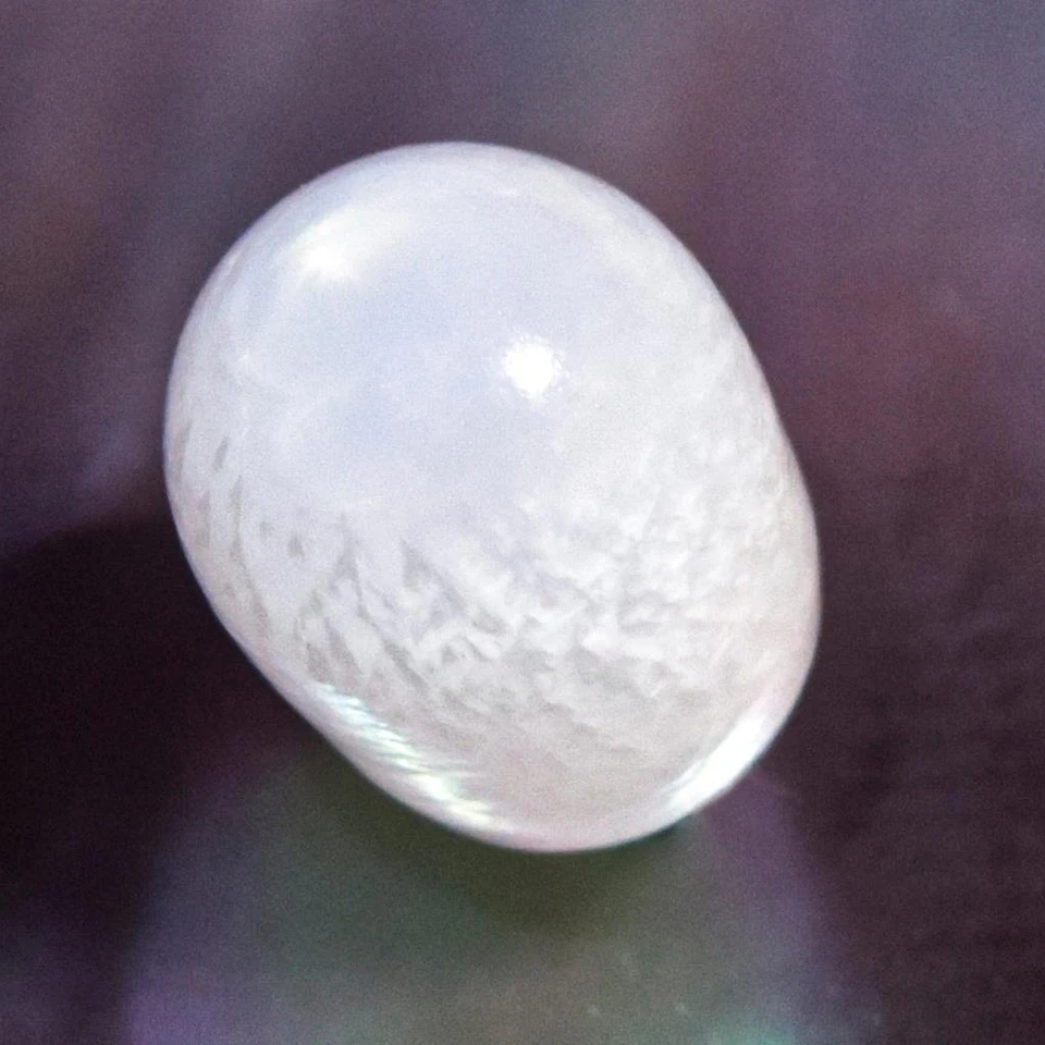 1.85 cts Genuine Natural Wild Tridacna Clam Pearl 8.28 mm Extremely Rare 0.37 g - Image 2 of 4