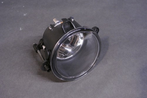 Fog Lamp Assembly RH Side for 2003-2009 LAND ROVER LR3/Discovery (XBJ000080) - 第 1/4 張圖片