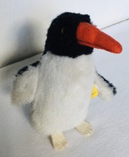 VINTAGE STEIFF PENGUIN PEGGY 5 1/2 " WITH BUTTON AND FLAG GERMANY EXCELLENT