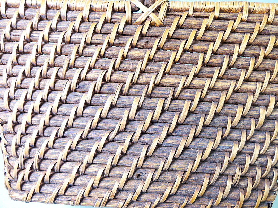 VTG Woven Caddy Basket Wicker UTENSIL HOLDER Organizer w Handle 2 Compartments