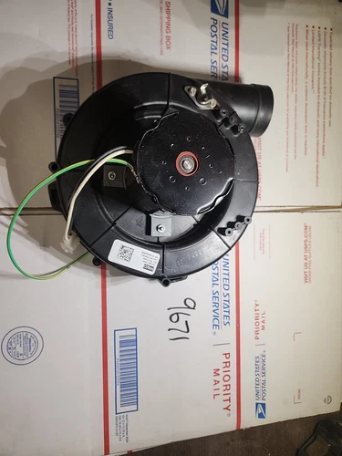 Fasco 7021-11634 Furnace Draft Inducer Motor P/N 81M1601  115V  A 1.8  3400 RPM