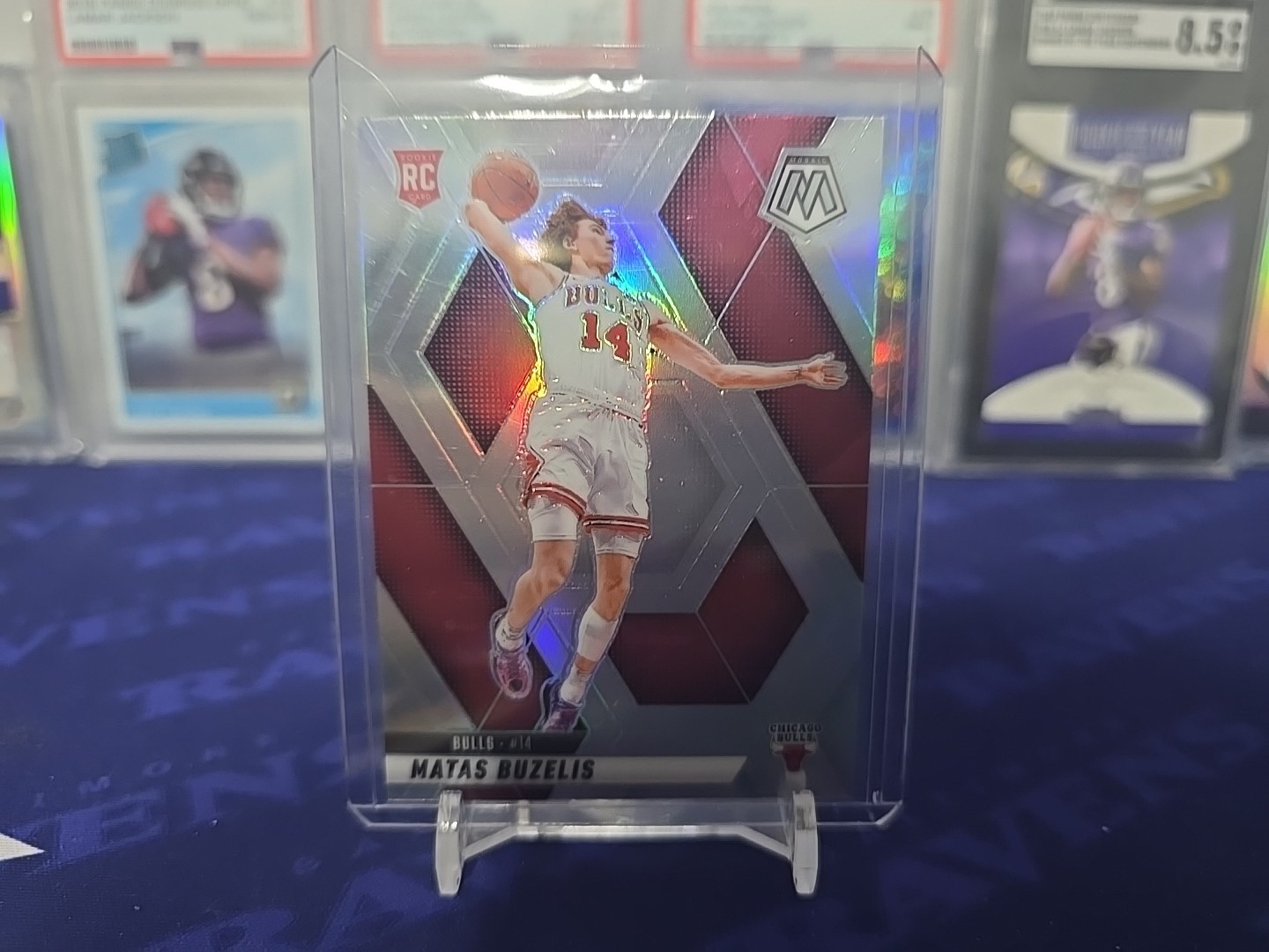 2024-25 Panini Mosaic - Rookies Matas Buzelis #223 Silver Prizm (RC)