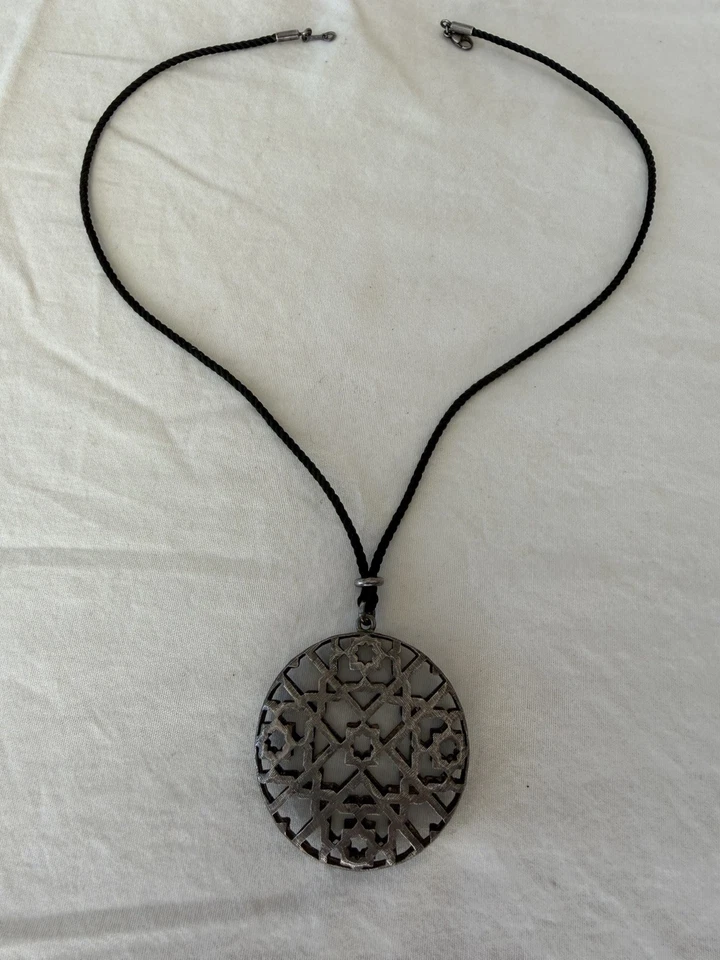 Collar de celosía Tiffany & co. Paloma Picasso cuerda de seda de plata de ley Foto 2 de 4