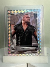 2025 Topps Chrome WWE Tank Ledger #28 Geometric Refractor