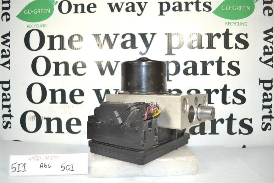 Módulo de control bomba freno antibloqueo ABS 476609GE0C Nissan Armada 13-15 15i1 501  Foto 3 de 4