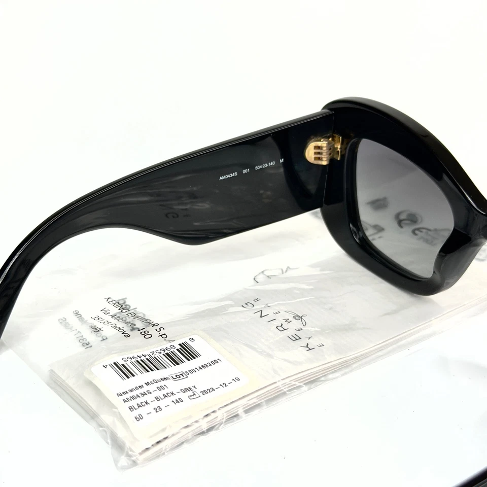 Auténticas gafas de sol ALEXANDER MCQUEEN AM0434S negras audaces mariposa 0434 001 Foto 2 de 4