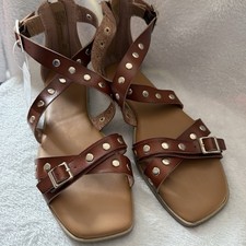 Time and Tru Women's Tan Studded Sandals Gladiator Shoes Size 7 Back Zip