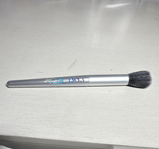 La-Ti-Da Angled Blush Brush Single-Ended Silver Handle Black White Bristles