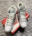 Nike Court Royale 2 Mid Damengröße 9,5 neu im Karton weiß