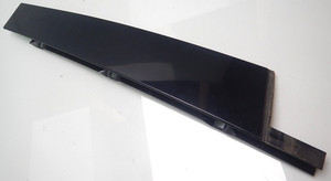 VW TOUAREG 7P / BLENDE ABDECKUNG B SÄULE / vorne links / 7P6837901 (CB137)