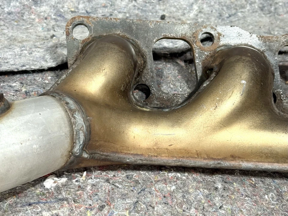 CABEZAL TUBO COLECTOR ESCAPE LADO DERECHO *SE ADAPTA A NISSAN TITAN 2016-2021 5,6 L CAT Foto 4 de 4