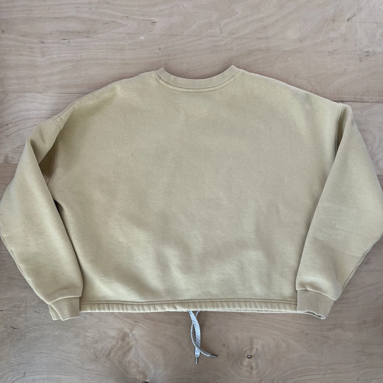 vuori restore oversized crew athleisure workout sweatshirt