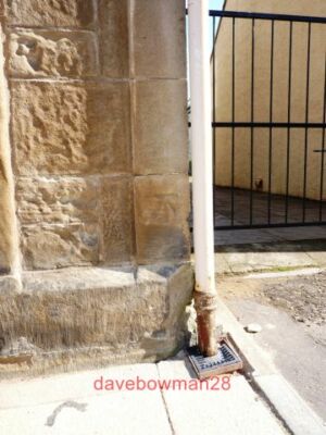 PHOTO  OS BENCHMARK - ELIE SEABANK HOUSE (FORMERLY FORMYLLO) AN OS CUTMARK IN TH