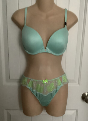 NWT Victorias Secret Green Very Sexy Push-up Bra Rhinestones Matching Lace Panty